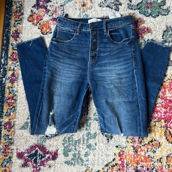 Abercrombie & Fitch Denim - Abercrombie jeans size 27/4